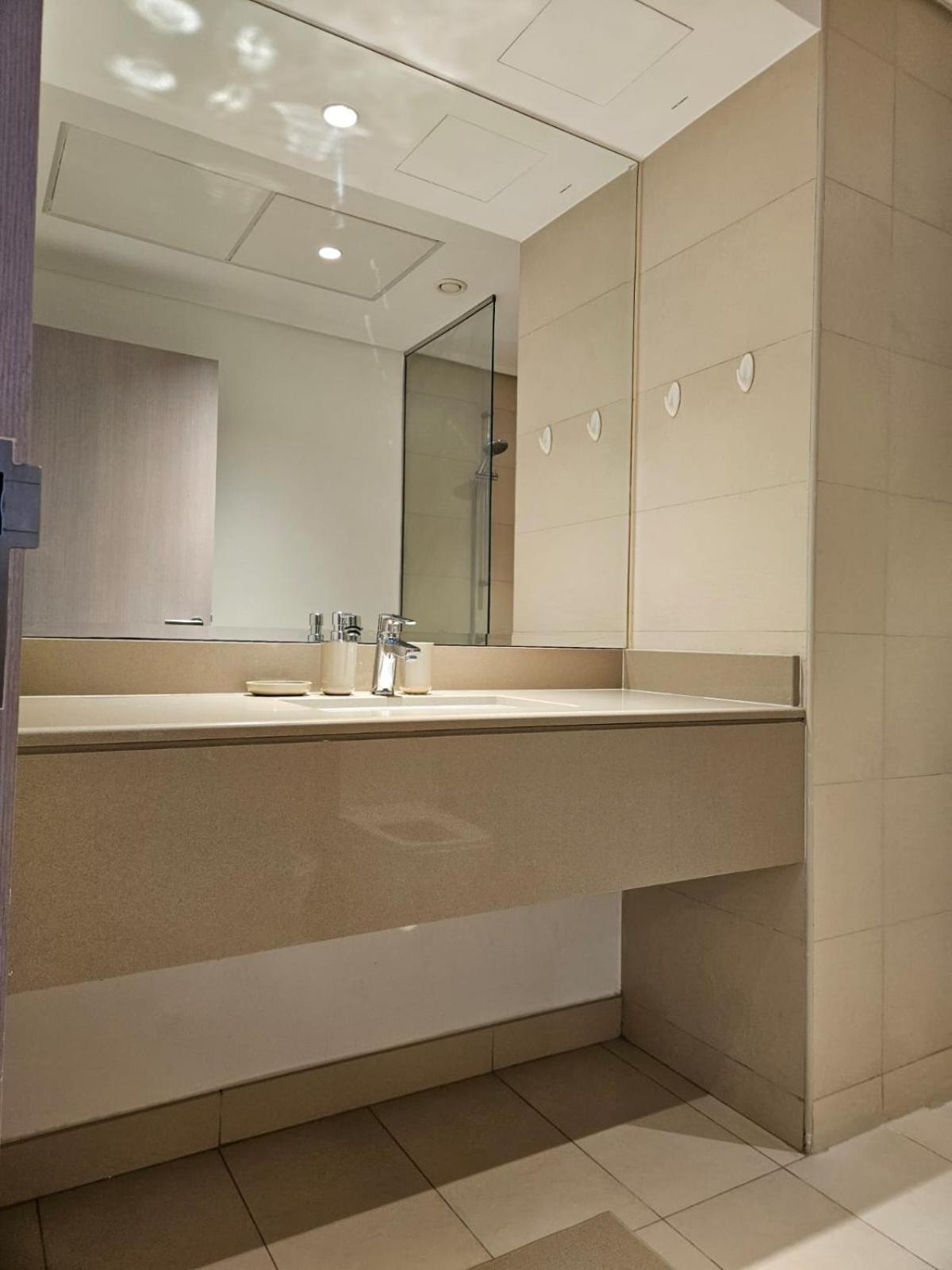 Apartment 1Br Apartment In Yas Island Close To Theme Parks And Formula 1 Abu Dhabi